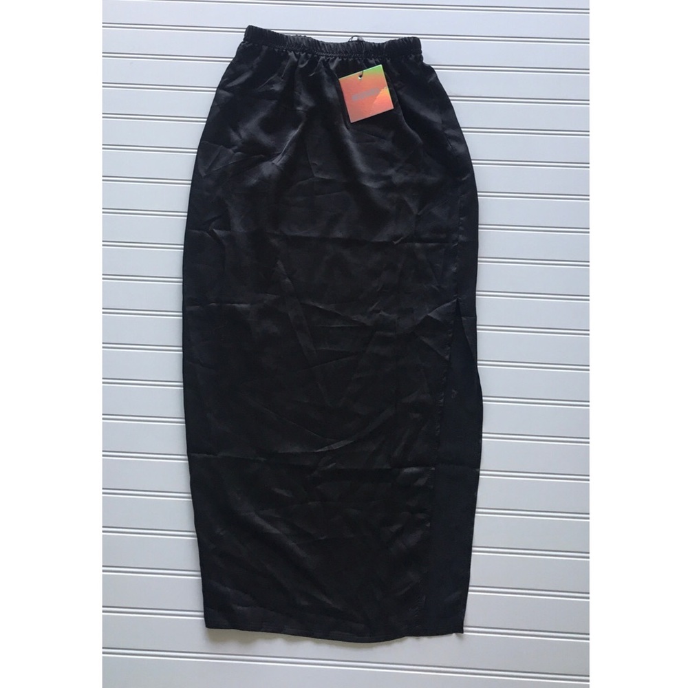 Missguided black midi skirt